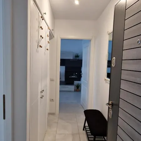 아파트 Melissa Apartament 콘스탄차
